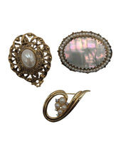 Load image into Gallery viewer, Caravaggio Vintage Trio Brooch Set
