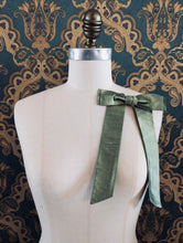 Load image into Gallery viewer, Alice Silk Bow Brooch
